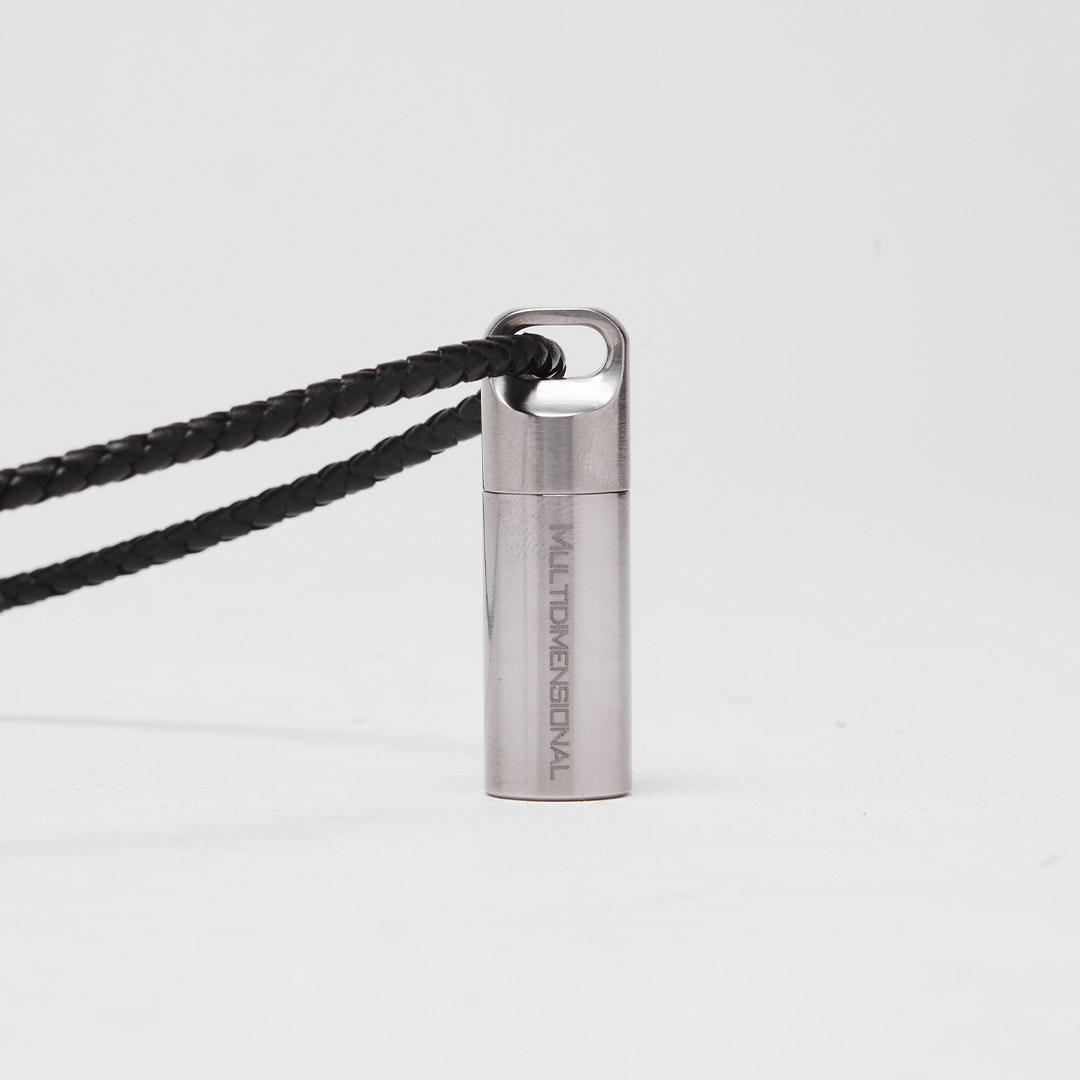 Multidimensional Protection Capsule Petite Titanium - Image 3